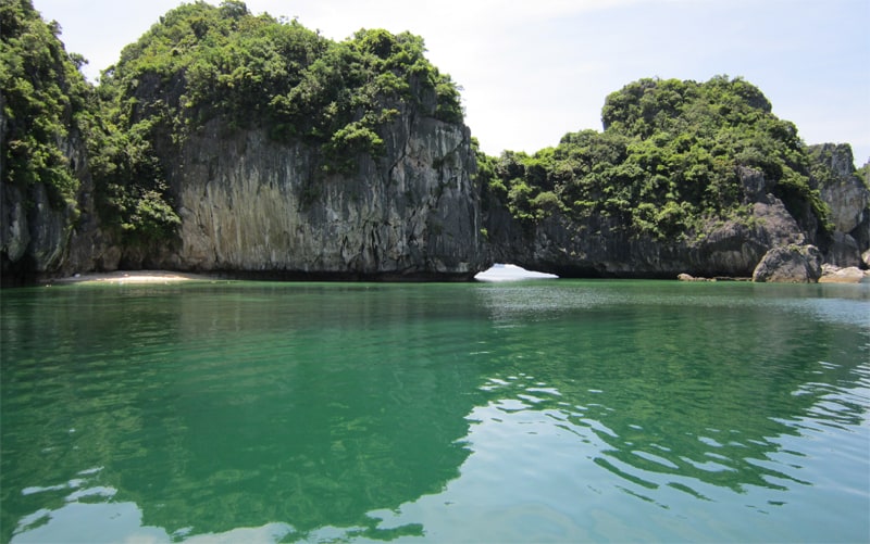 Trái Bầu Area: A Hidden Gem in Lan Ha Bay